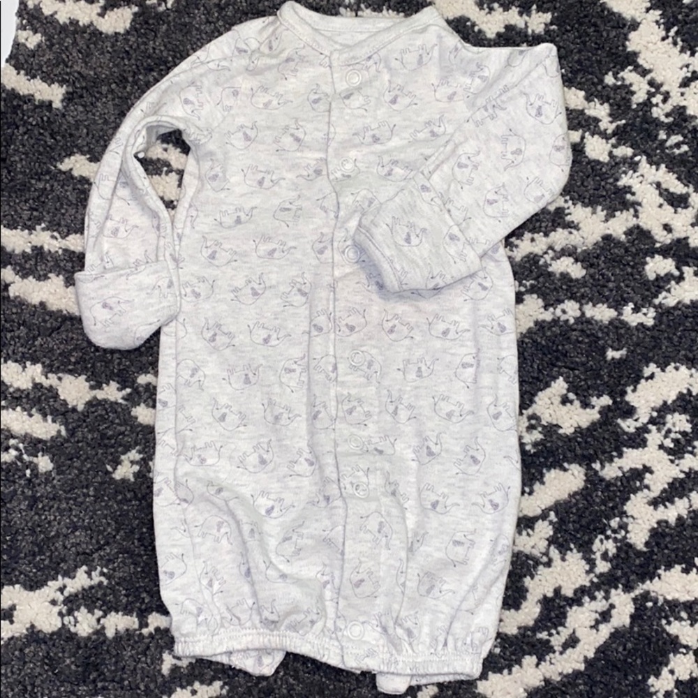 SOLD โ. Sleeper sleep and play